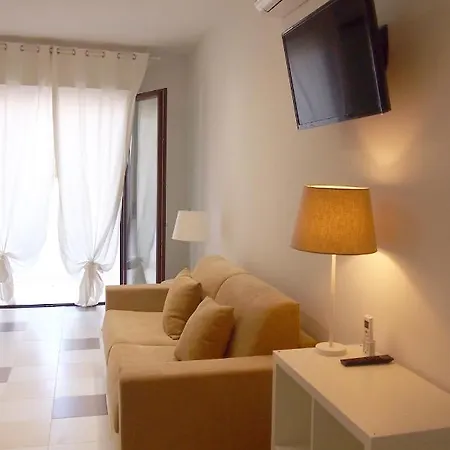 Le Rose Beach&suites Fronte Mare A Villarosa * Martinsicuro