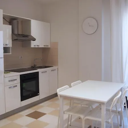 Appart hôtel Le Rose Beach&suites Fronte Mare A Villarosa