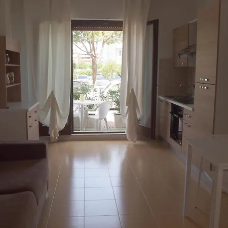 Le Rose Beach&suites Fronte Mare A Villarosa * Martinsicuro