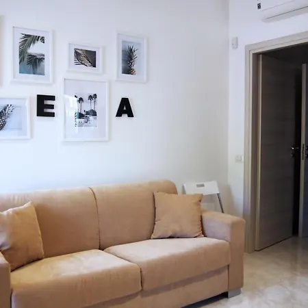 아파트호텔 Le Rose & Fronte Mare A Villarosa *