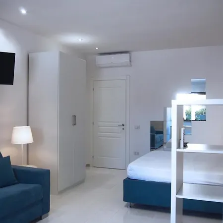 Appart hôtel Le Rose Beach&suites Fronte Mare A Villarosa *