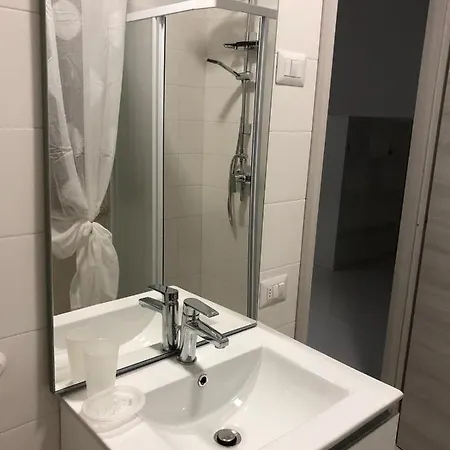 Le Rose Beach&suites Fronte Mare A Villarosa