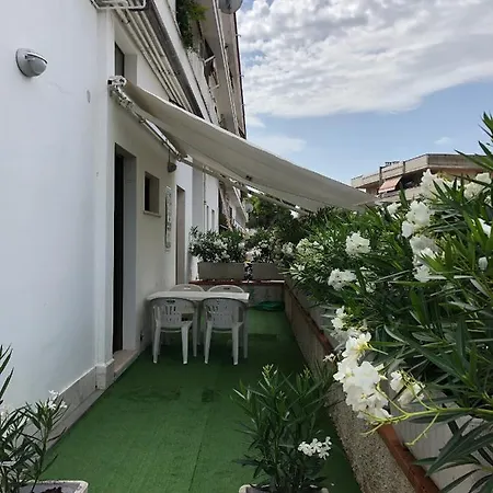 Le Rose & Fronte Mare A Villarosa