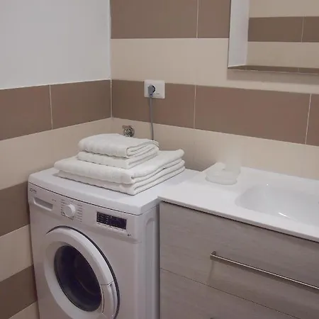 Le Rose & Fronte Mare A Villarosa